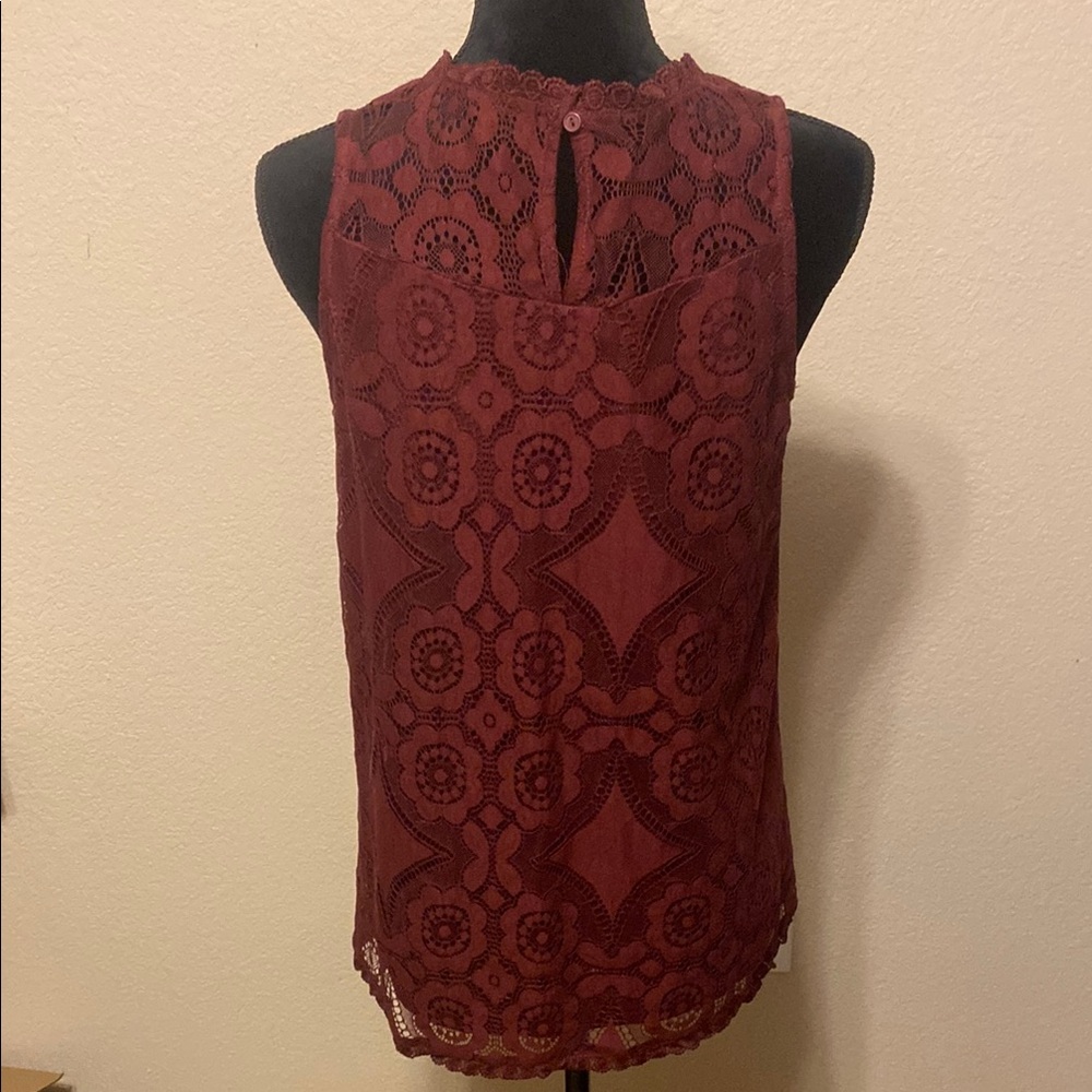 Burgundy Pleated Lace Blouse - Picture 3 of 6
